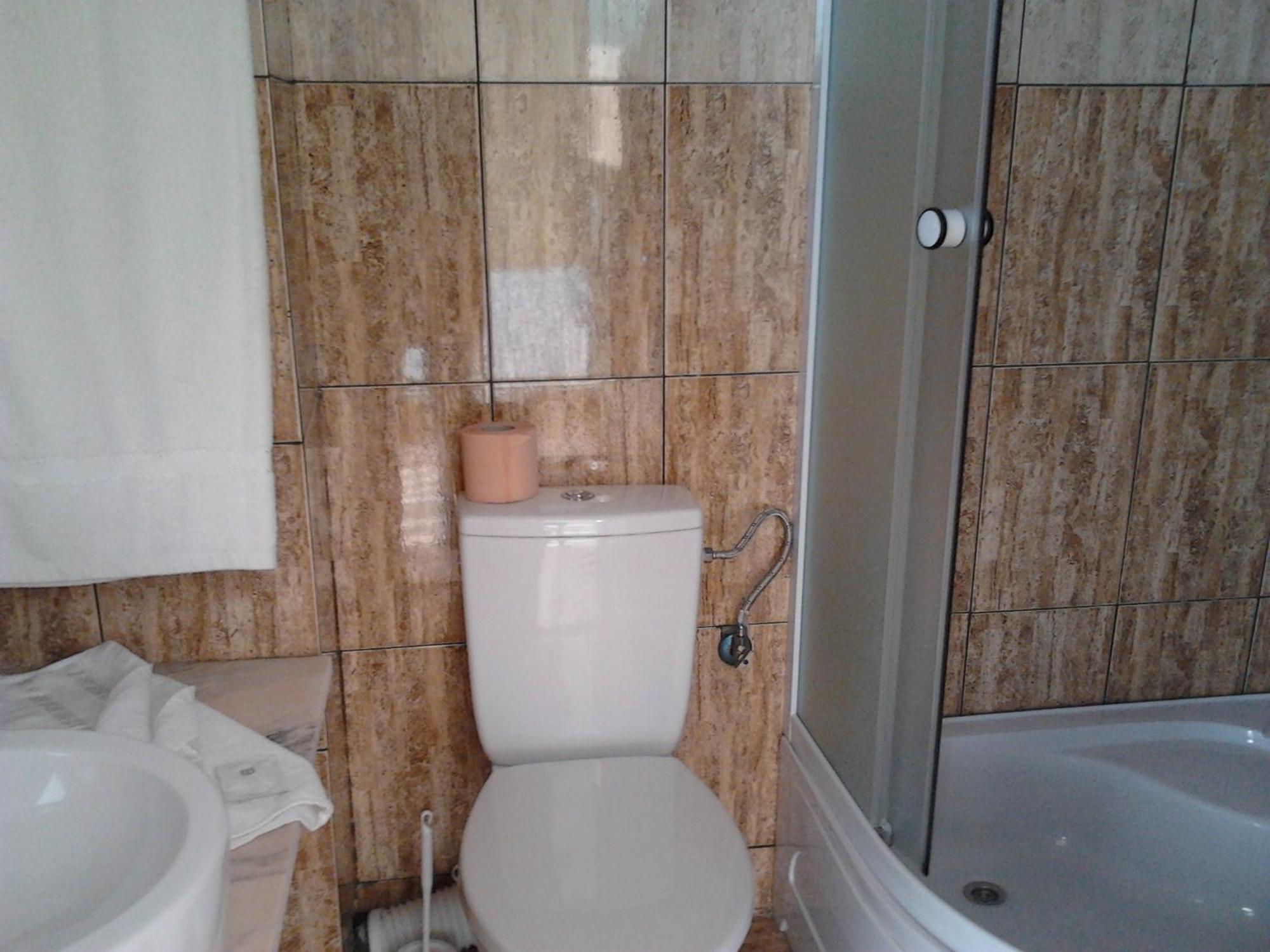 Pensiunea Dracula & Spa Căpăţîneni-Ungureni Habitación foto